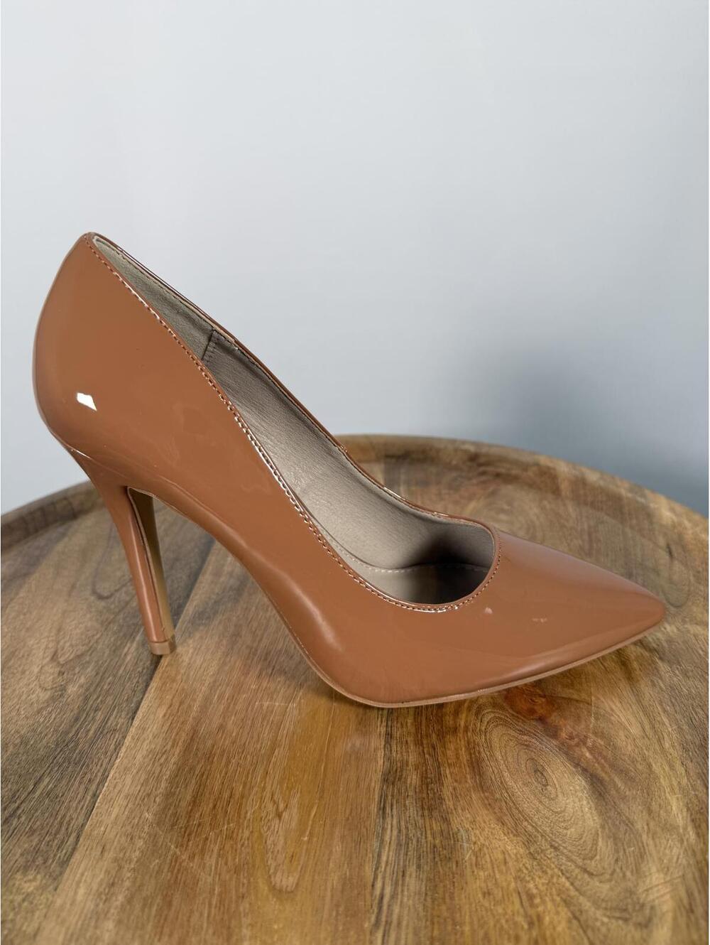 French Connection Patent Leather Tan Heels Pumps US 7.5 NWB - Picture 8 of 11